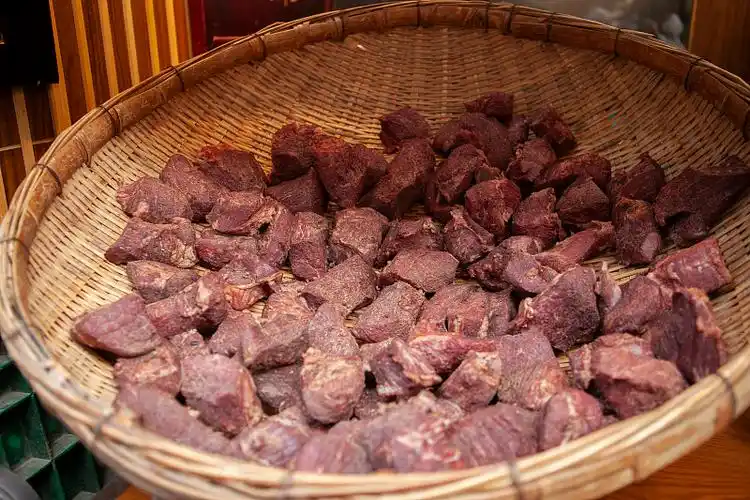 现切散装牛肉